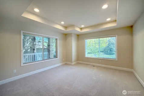 913 273rd Place SE Sammamish WA 98075