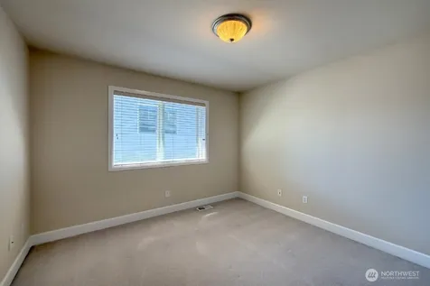 913 273rd Place SE Sammamish WA 98075