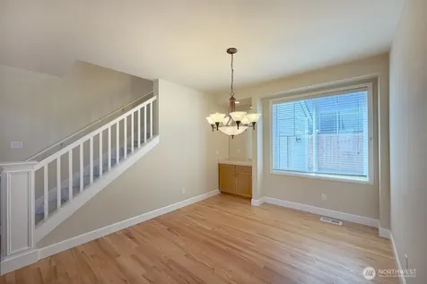 913 273rd Place SE Sammamish WA 98075