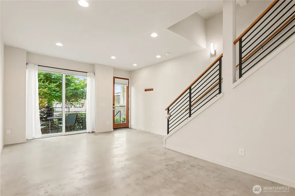 3810 California Avenue SW Seattle WA 98116