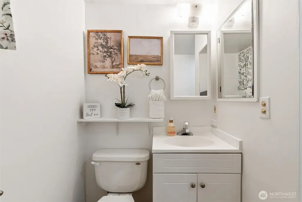 15805 SE 12th Place Bellevue WA 98008