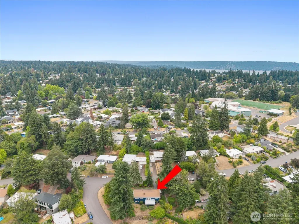 15805 SE 12th Place Bellevue WA 98008