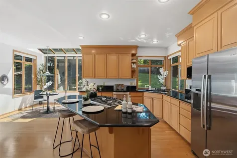 19611 NE 129th Way Woodinville WA 98077
