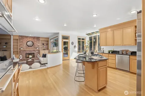 19611 NE 129th Way Woodinville WA 98077