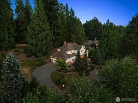 19611 NE 129th Way Woodinville WA 98077