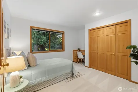 19611 NE 129th Way Woodinville WA 98077