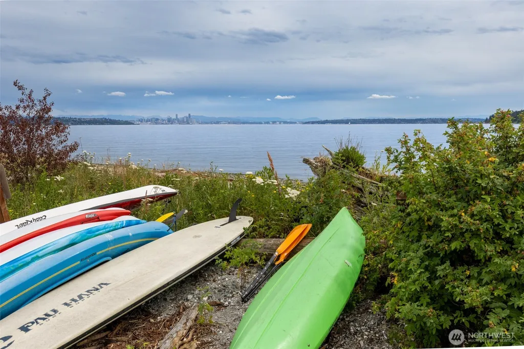 0 Bucsit Lot B Bainbridge Island WA 98110