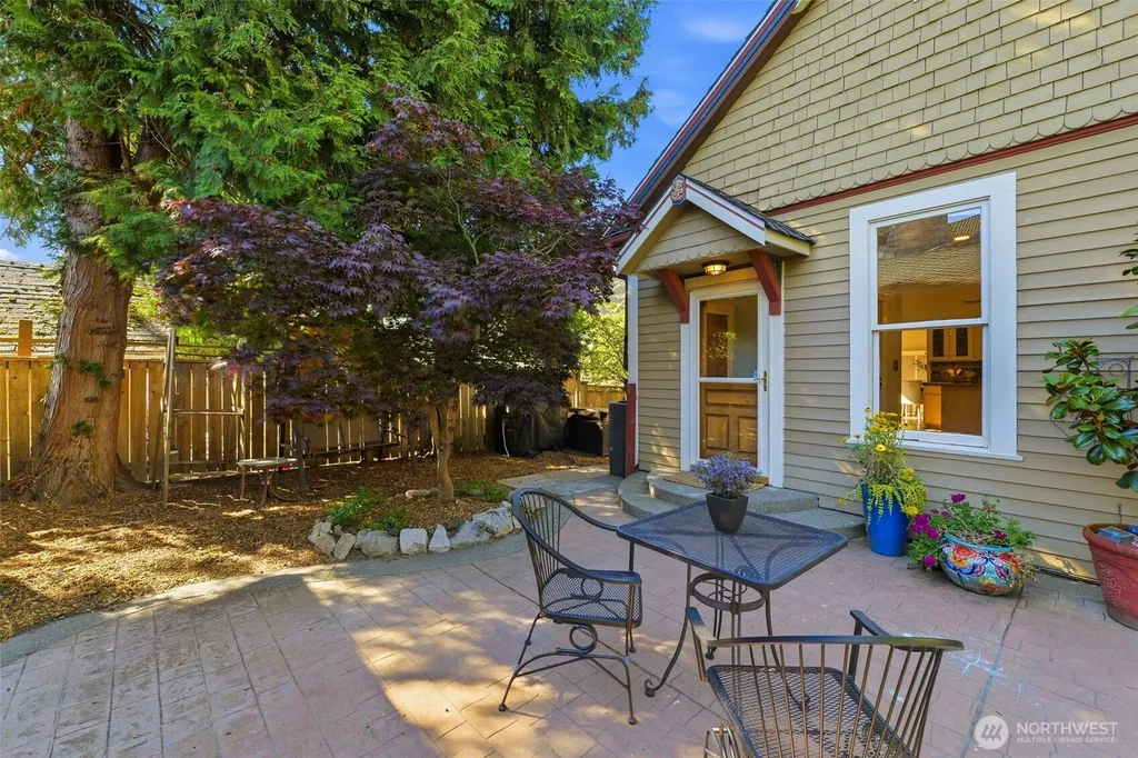 502 N E Street Tacoma WA 98403