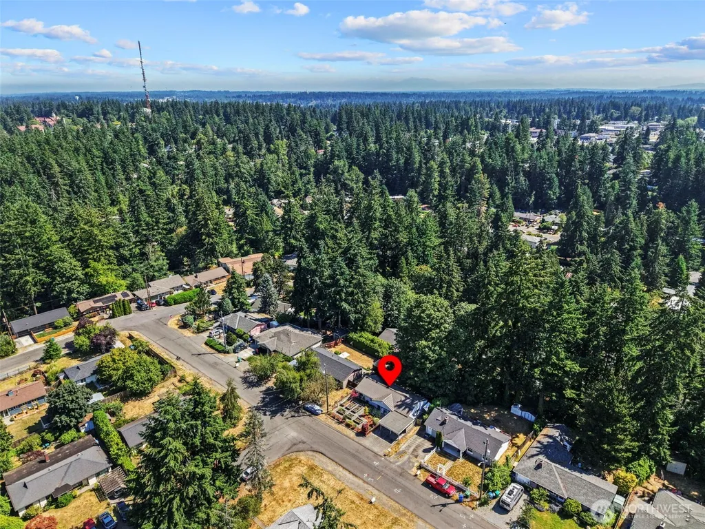 18218 Palatine Avenue N Shoreline WA 98133