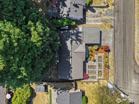 18218 Palatine Avenue N Shoreline WA 98133