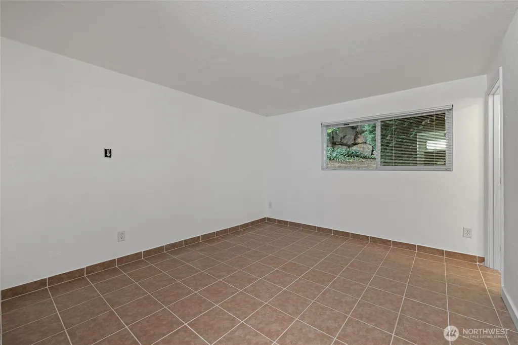 15280 Macadam Road S Seattle WA 98188