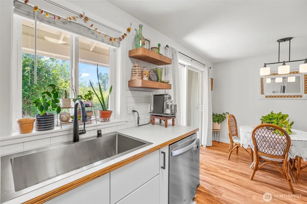 4238 Wintergreen Circle Bellingham WA 98226