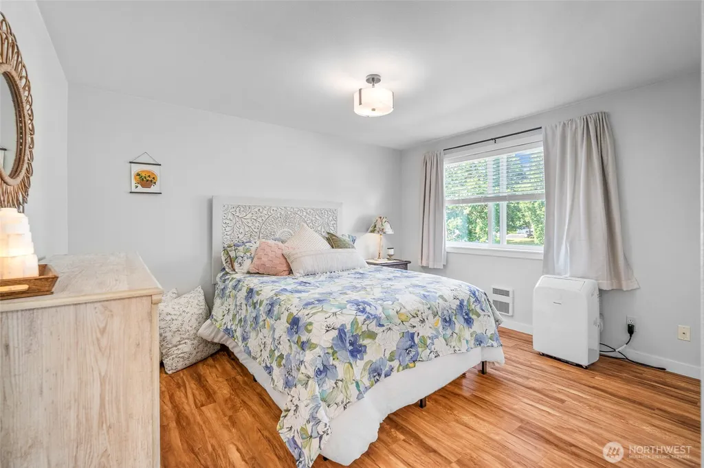 4238 Wintergreen Circle Bellingham WA 98226