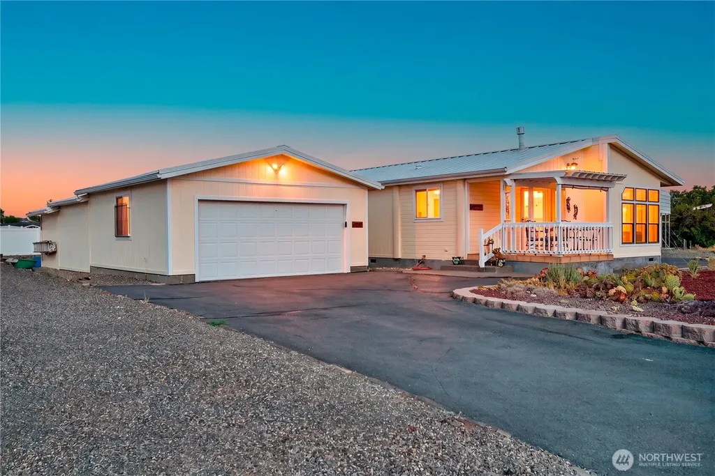105 Edgewater Way SW Mattawa WA 99349