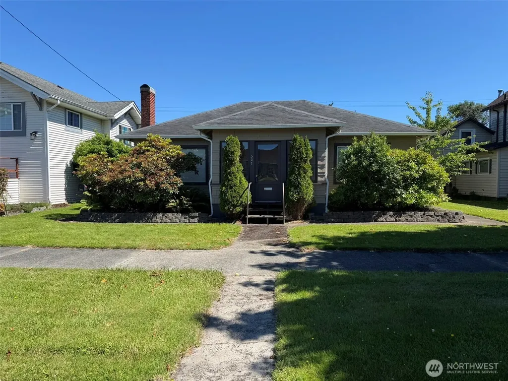 507 W 2nd Street Aberdeen WA 98520