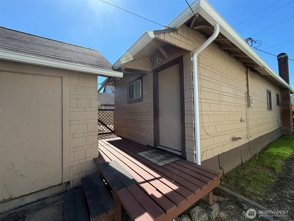 507 W 2nd Street Aberdeen WA 98520
