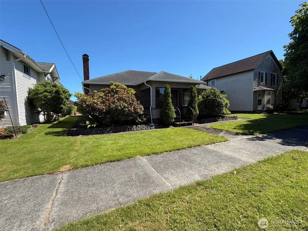 507 W 2nd Street Aberdeen WA 98520