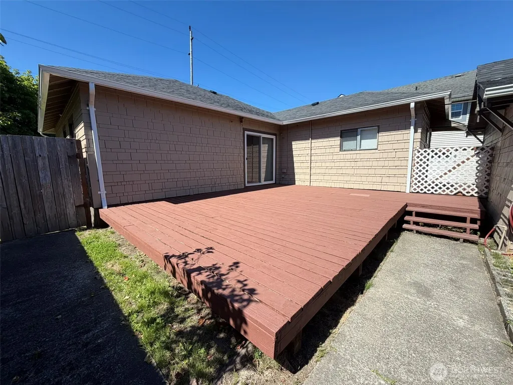 507 W 2nd Street Aberdeen WA 98520