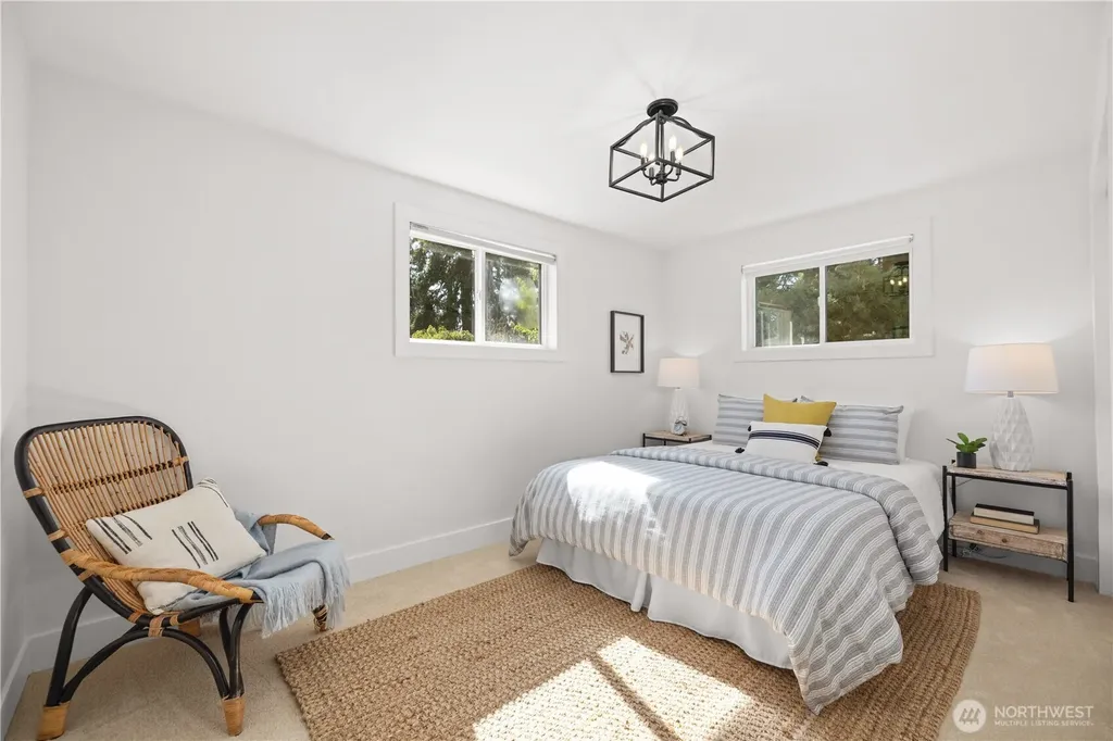 6716 Penny Lane Lynnwood WA 98036