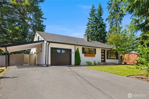 6716 Penny Lane Lynnwood WA 98036