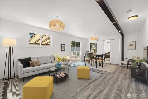 6716 Penny Lane Lynnwood WA 98036