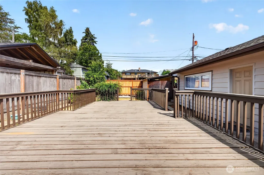 2323 N Highland Street Tacoma WA 98406