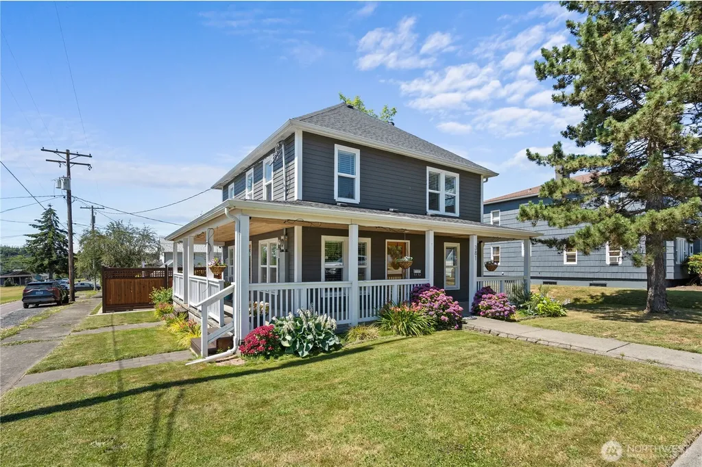 381 S Market Boulevard Chehalis WA 98532