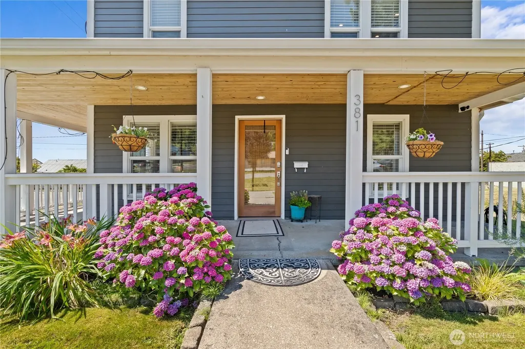 381 S Market Boulevard Chehalis WA 98532