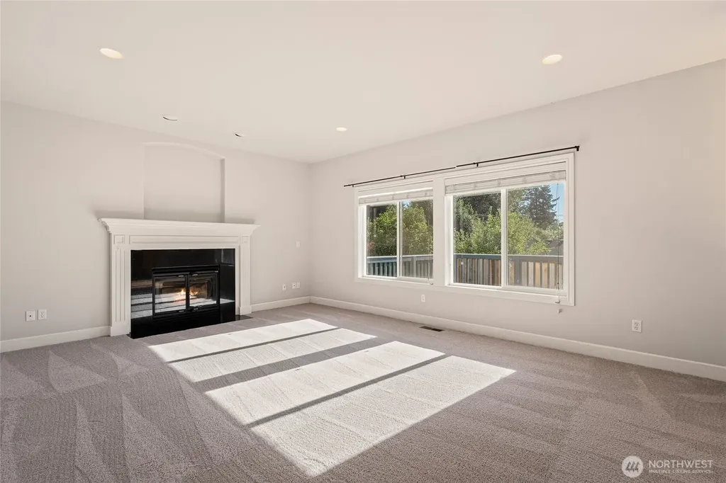 11633 SE 76th Court Newcastle WA 98056