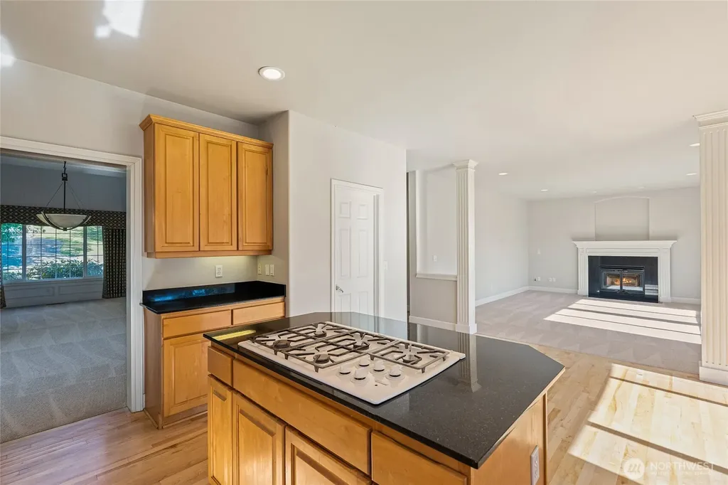 11633 SE 76th Court Newcastle WA 98056