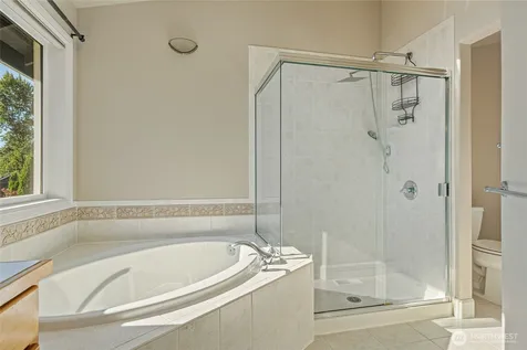 11633 SE 76th Court Newcastle WA 98056