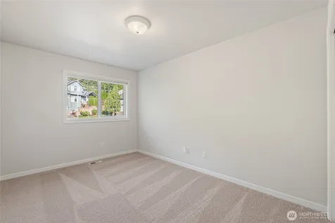 11633 SE 76th Court Newcastle WA 98056