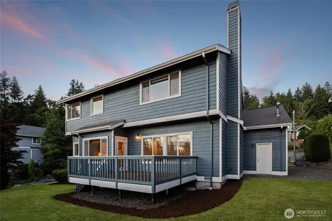 11633 SE 76th Court Newcastle WA 98056