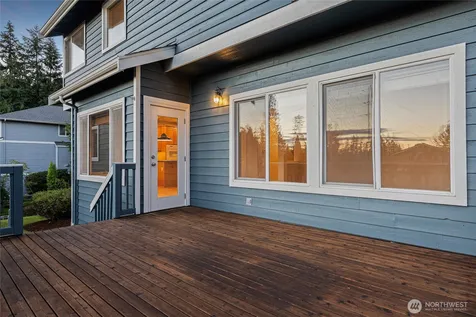 11633 SE 76th Court Newcastle WA 98056