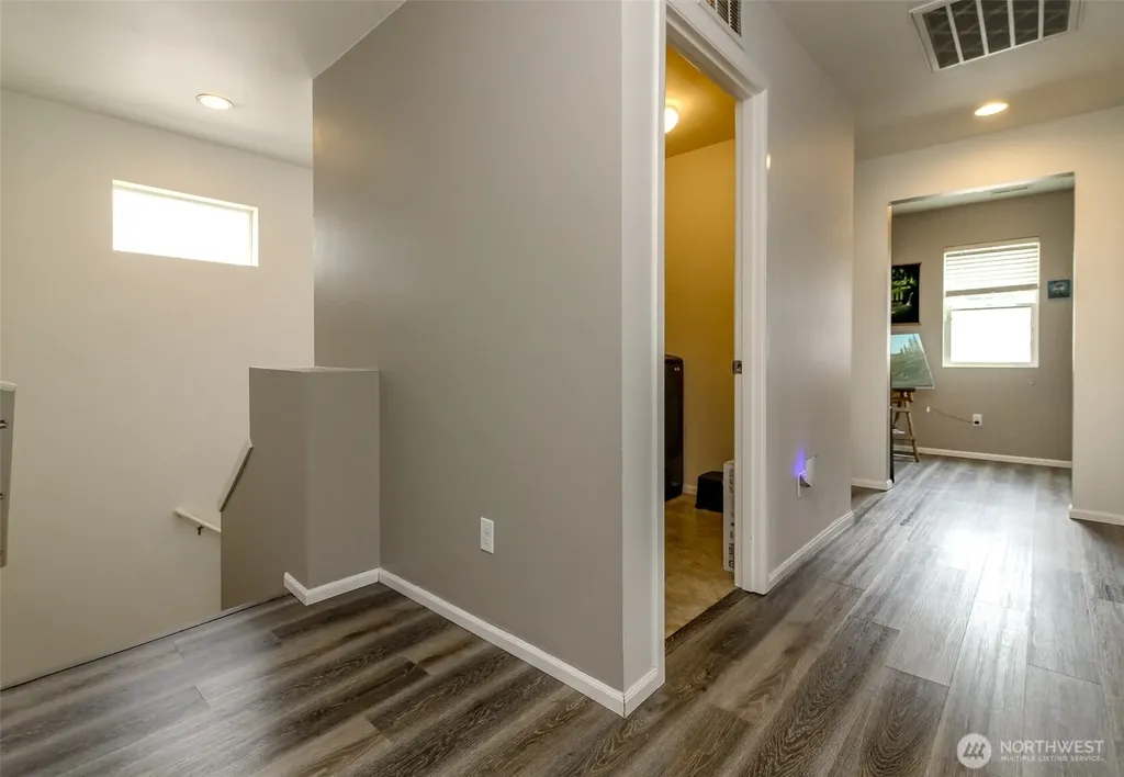 18208 72nd Avenue E Puyallup WA 98375