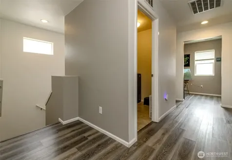 18208 72nd Avenue E Puyallup WA 98375