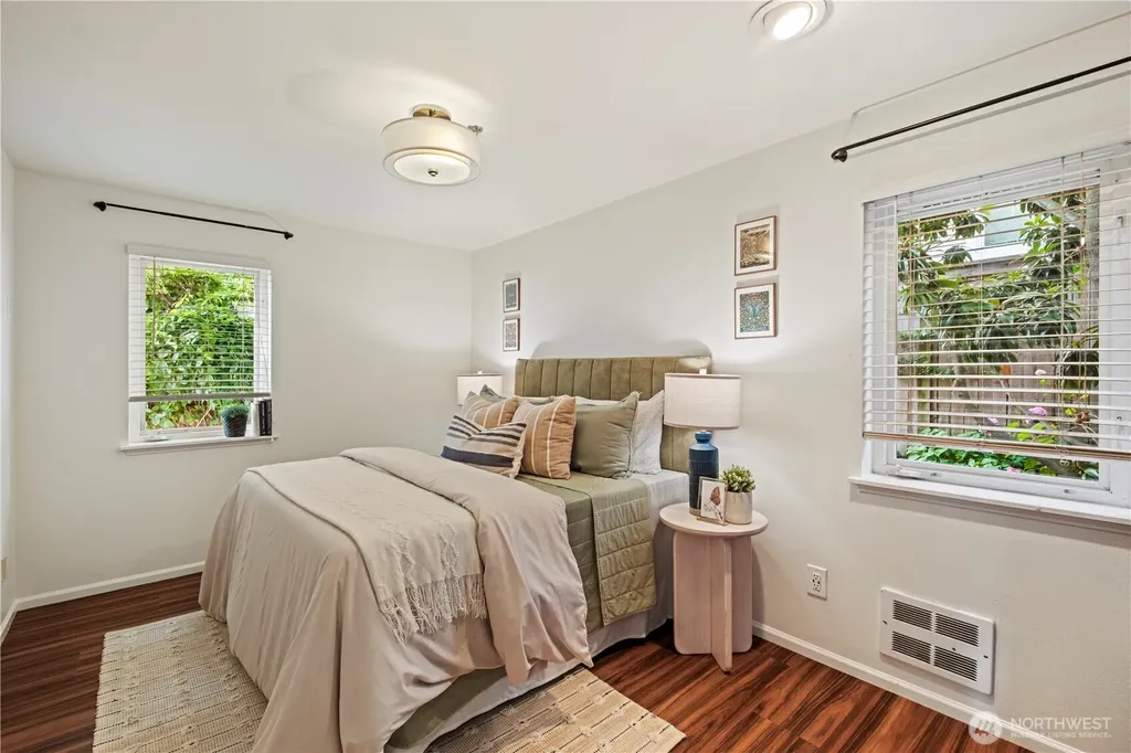3648 Whitman Avenue N Seattle WA 98103