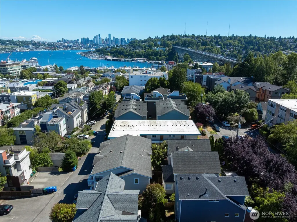 3648 Whitman Avenue N Seattle WA 98103