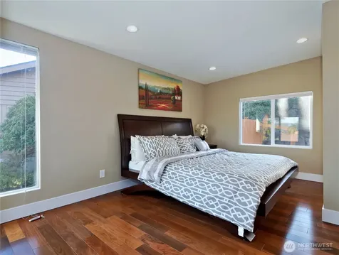 7809 S Sunnyrest Road Seattle WA 98178