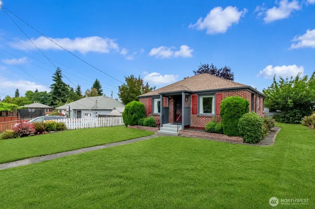 4513 N 25th Street Tacoma WA 98406