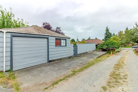 4513 N 25th Street Tacoma WA 98406