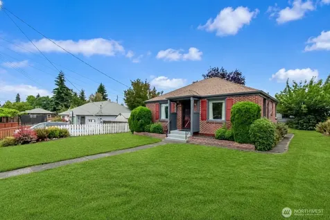 4513 N 25th Street Tacoma WA 98406