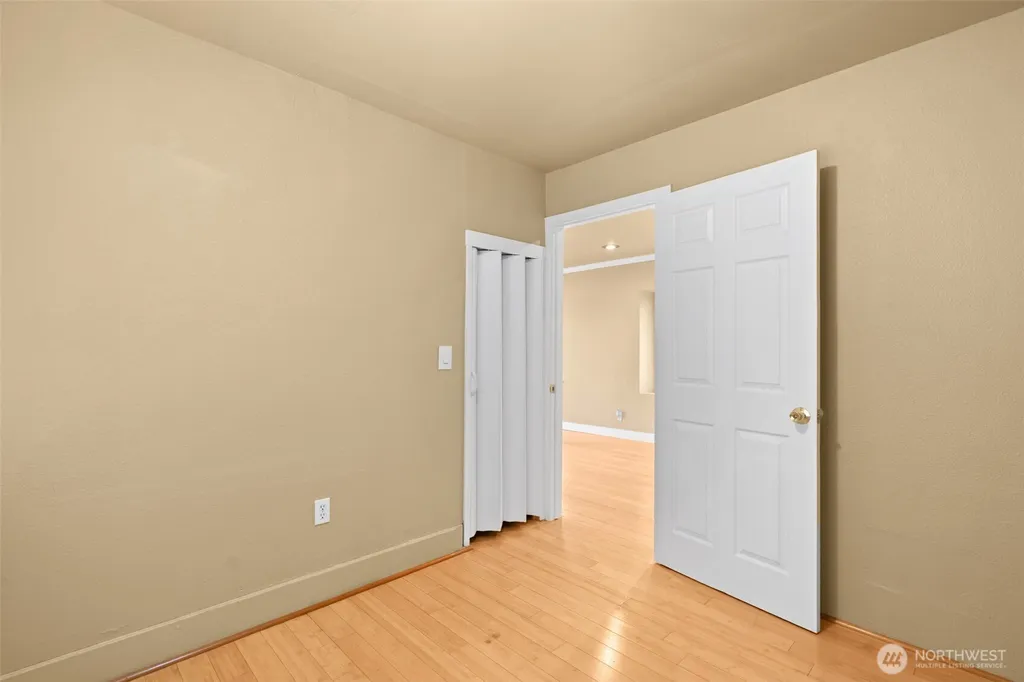 3004 S Warner Street Tacoma WA 98409