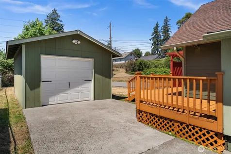 3004 S Warner Street Tacoma WA 98409