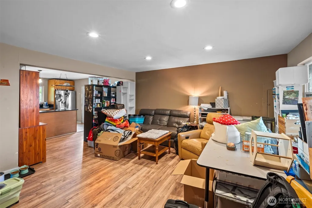 13315 Valley Avenue E Sumner WA 98390