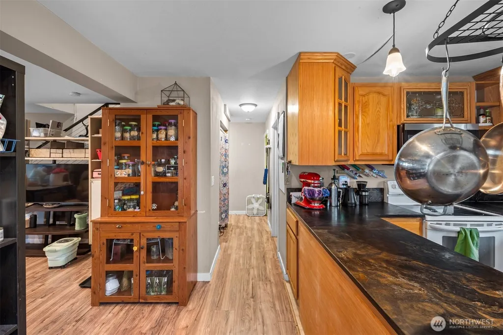 13315 Valley Avenue E Sumner WA 98390