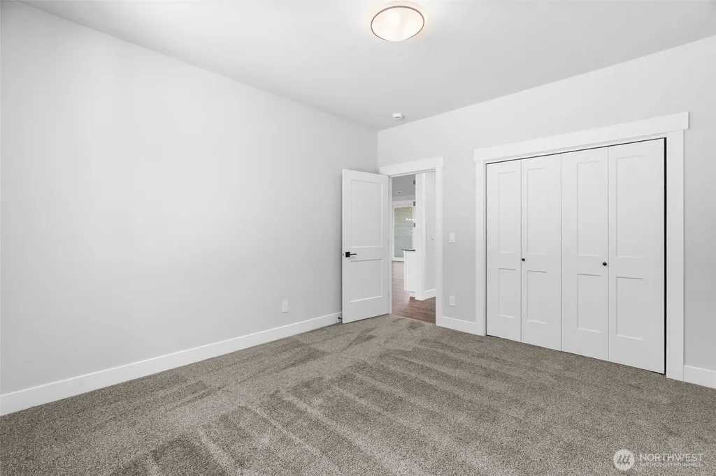4737 Gold Ridge Lane SW Olympia WA 98512