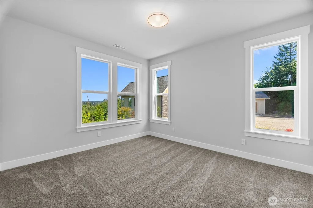 4737 Gold Ridge Lane SW Olympia WA 98512