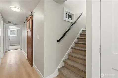 1724 N Narrows Drive Tacoma WA 98406