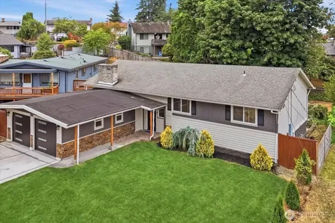 1724 N Narrows Drive Tacoma WA 98406